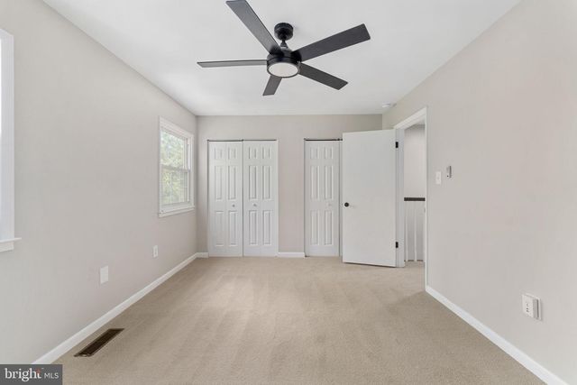 14843 EMBERDALE DR, Woodbridge, VA 22193