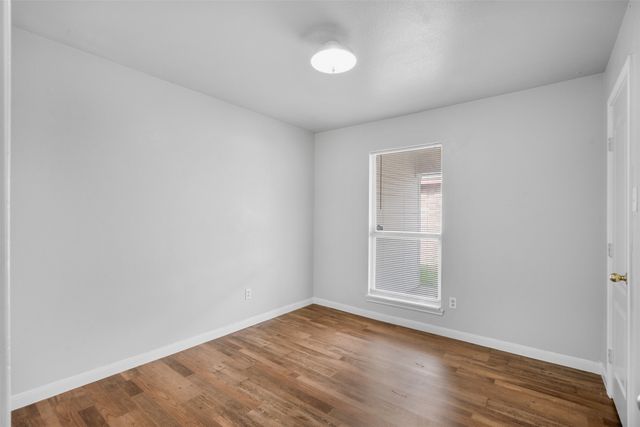 9212 Coral Lane, Fort Worth, TX 76140