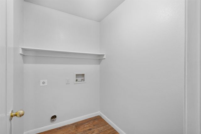 9212 Coral Lane, Fort Worth, TX 76140