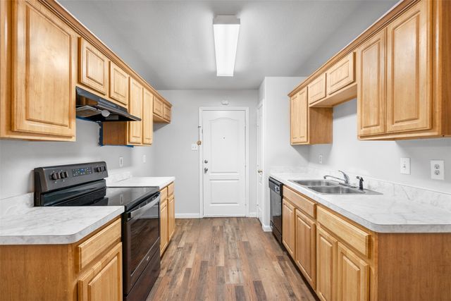 9212 Coral Lane, Fort Worth, TX 76140