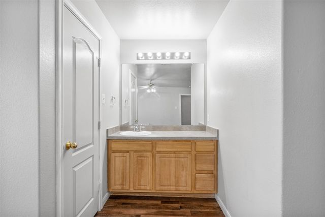 9212 Coral Lane, Fort Worth, TX 76140