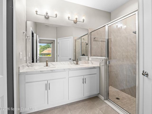 3931 Playa Del Sol Drive 104, Rockledge, FL 32955