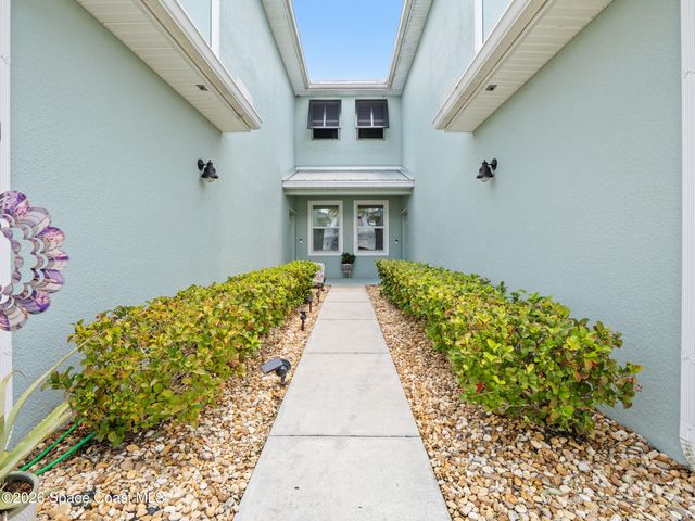 3931 Playa Del Sol Drive 104, Rockledge, FL 32955