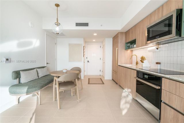601 NE 1 Avenue 3604, Miami, FL 33132