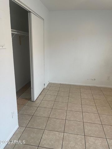 2240 W Southern Avenue 23, Phoenix, AZ 85041