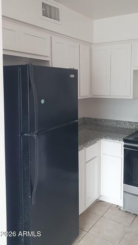 2240 W Southern Avenue 23, Phoenix, AZ 85041