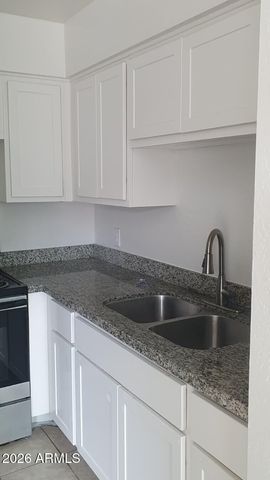 2240 W Southern Avenue 23, Phoenix, AZ 85041