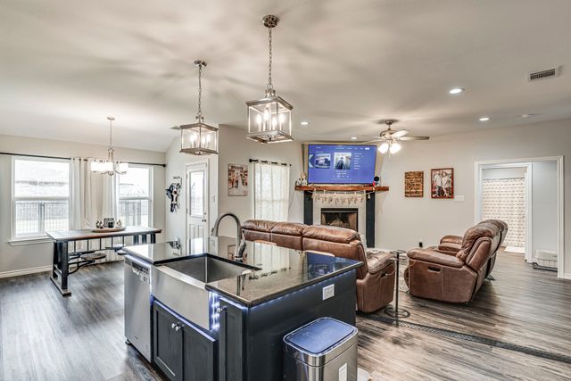 100 Joyce Street, Whitney, TX 76692