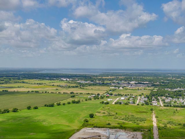 100 Joyce Street, Whitney, TX 76692