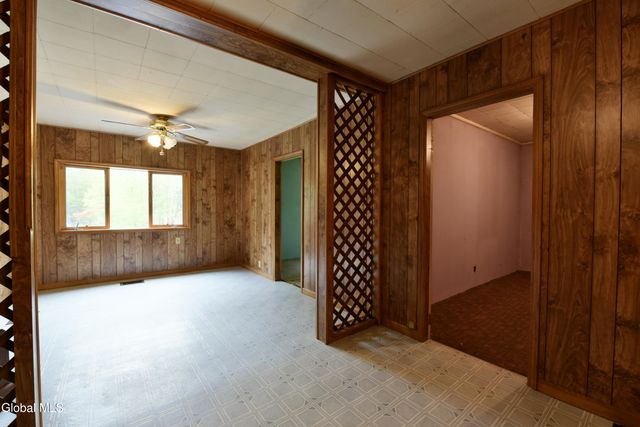 318 Howe Road, Lake Luzerne, NY 12846