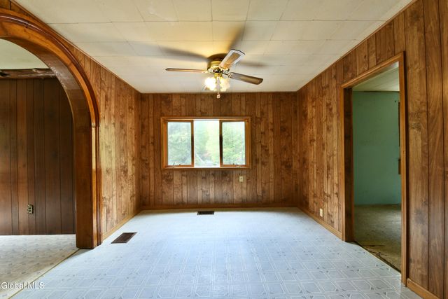 318 Howe Road, Lake Luzerne, NY 12846