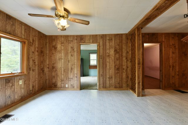 318 Howe Road, Lake Luzerne, NY 12846