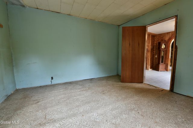 318 Howe Road, Lake Luzerne, NY 12846