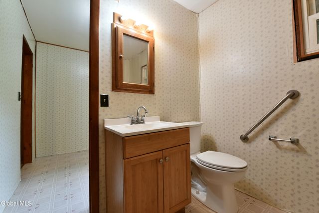 318 Howe Road, Lake Luzerne, NY 12846