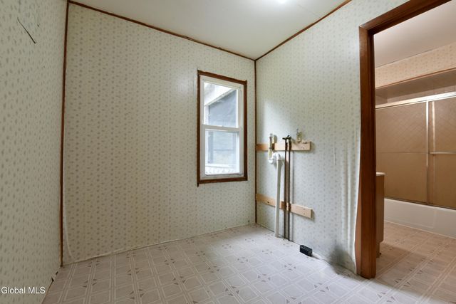 318 Howe Road, Lake Luzerne, NY 12846