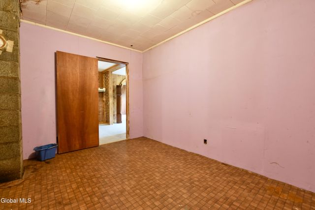 318 Howe Road, Lake Luzerne, NY 12846