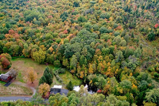 318 Howe Road, Lake Luzerne, NY 12846