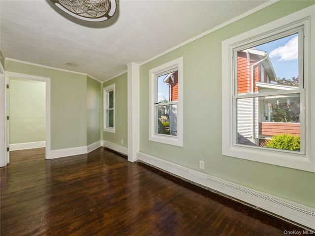 34 Woodland Avenue, Poughkeepsie, NY 12603