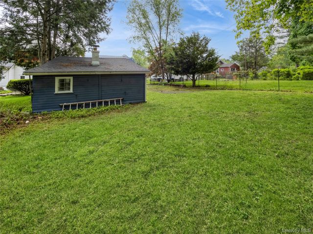 34 Woodland Avenue, Poughkeepsie, NY 12603