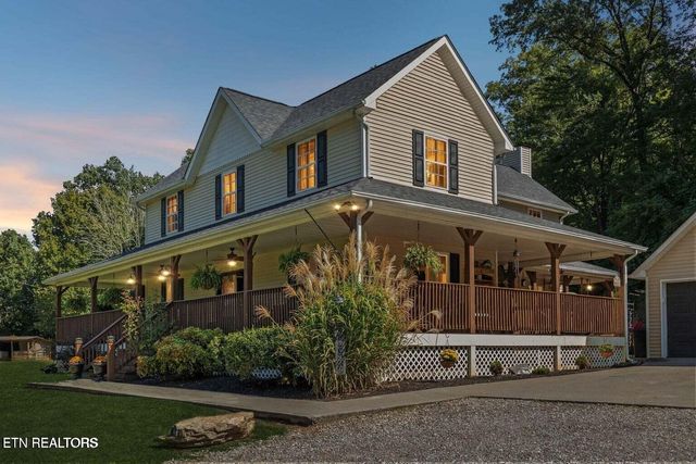 1913 E Union Valley Rd, Seymour, TN 37865