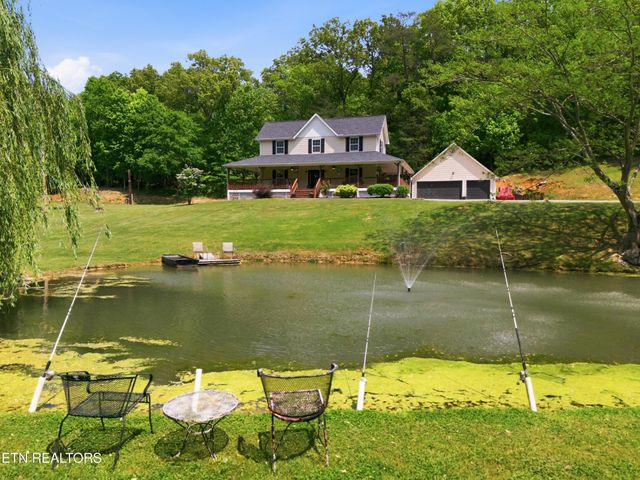 1913 E Union Valley Rd, Seymour, TN 37865