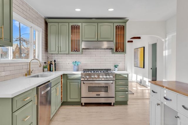 3000 56Th Ave, Oakland, CA 94605