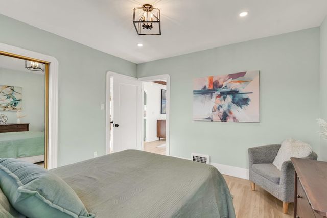 3000 56Th Ave, Oakland, CA 94605