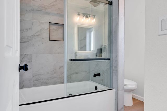 3000 56Th Ave, Oakland, CA 94605