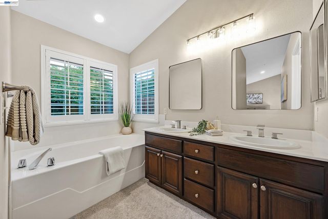 1106 Baltusrol Ct., Livermore, CA 94551
