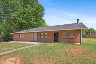 210 Tanglewood Lane B, Monroe, GA 30656