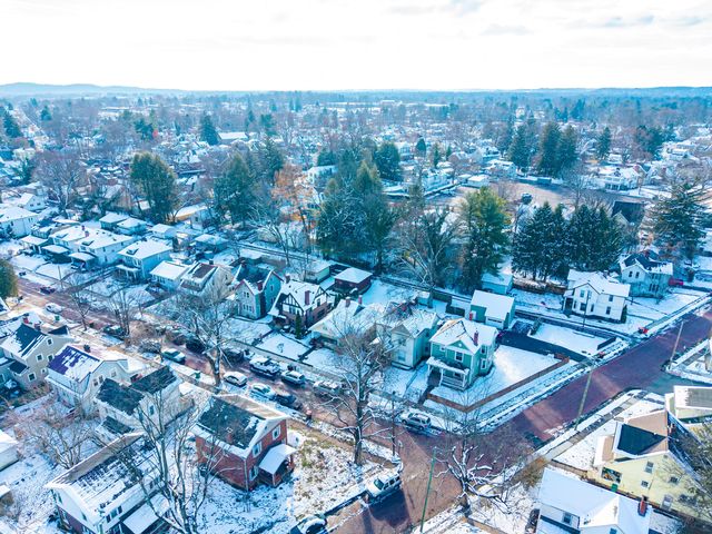 567 Kibler Avenue, Newark, OH 43055