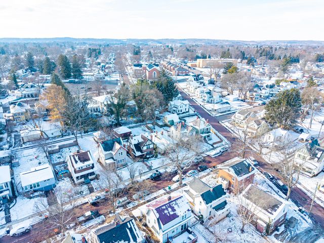 567 Kibler Avenue, Newark, OH 43055