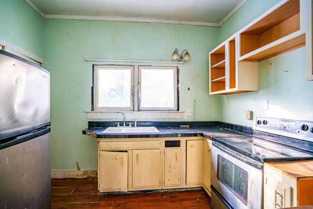 567 Kibler Avenue, Newark, OH 43055