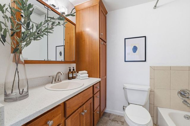 255 S Rengstorff Avenue 173, Mountain View, CA 94040