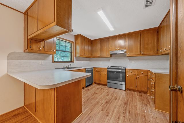 11267 CR 166, Tyler, TX 75703