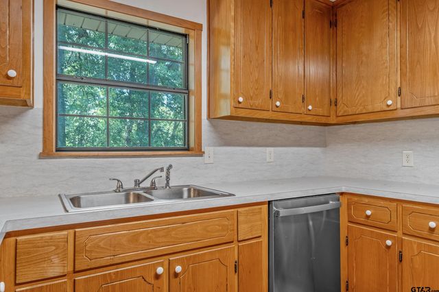 11267 CR 166, Tyler, TX 75703