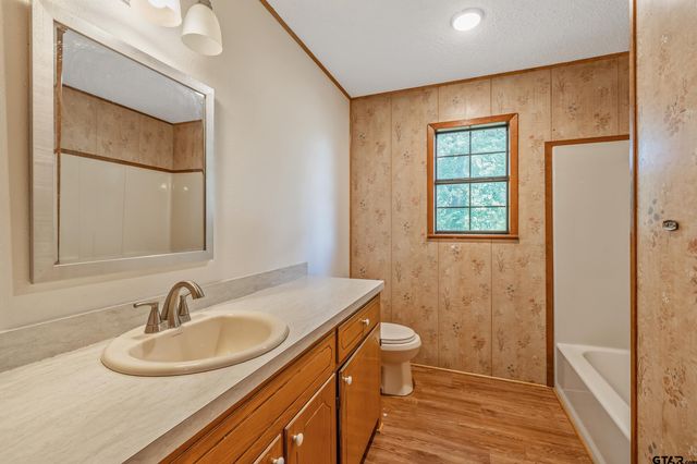 11267 CR 166, Tyler, TX 75703