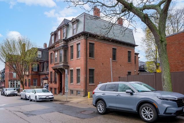 91 N Street, Boston, MA 02127