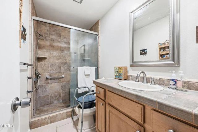 5211 Village 5, Camarillo, CA 93012