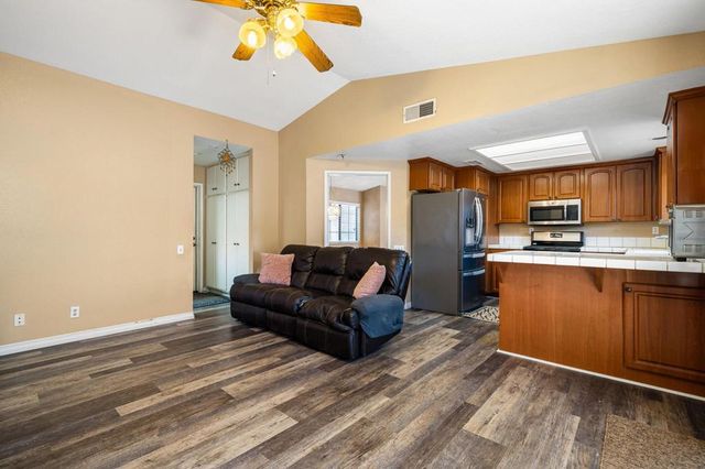 75451 Santa Fe Trail, Palm Desert, CA 92211