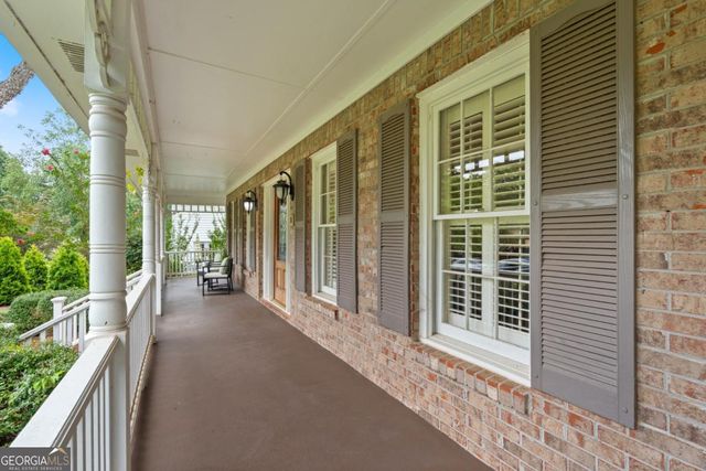 2675 Shadow Pine Drive, Roswell, GA 30076