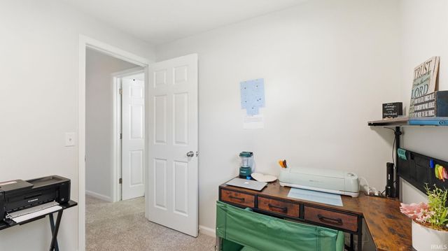 7608 Hope Farm Road, Fort Wayne, IN 46815
