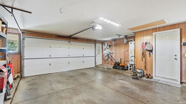 7608 Hope Farm Road, Fort Wayne, IN 46815