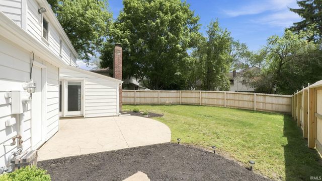 7608 Hope Farm Road, Fort Wayne, IN 46815