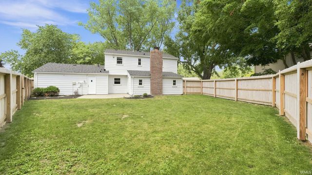 7608 Hope Farm Road, Fort Wayne, IN 46815