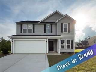 2145 Purebred (Lot 54) Circle, Hope Mills, NC 28348