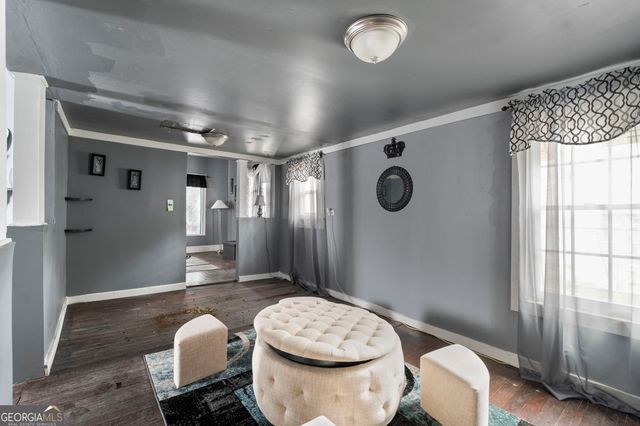 450 S Oak Street, Jackson, GA 30233