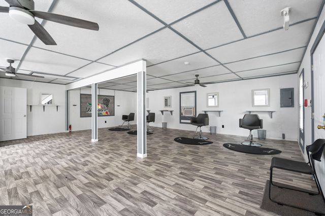 450 S Oak Street, Jackson, GA 30233