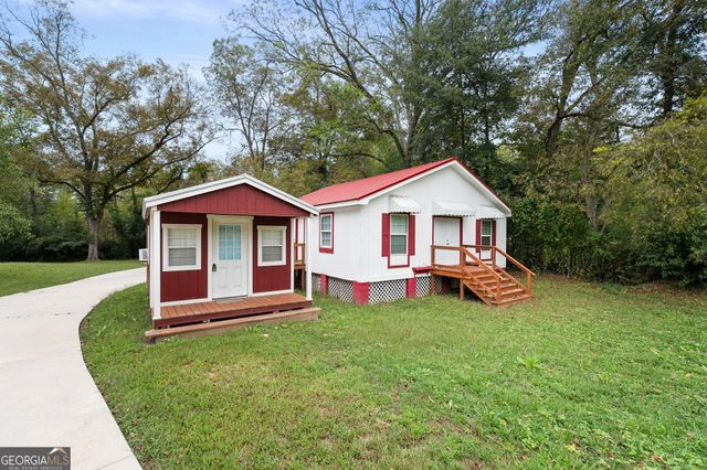 450 S Oak Street, Jackson, GA 30233