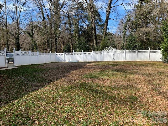 440 Alexander Street, Matthews, NC 28105